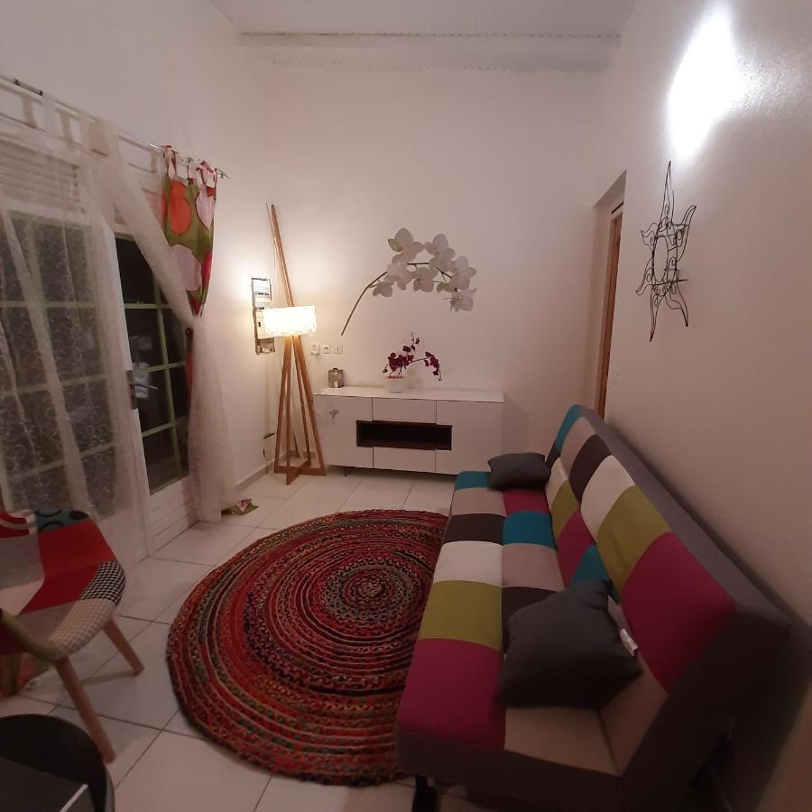 فيلا Charmant Bungalow Du Moule لو مول المظهر الخارجي الصورة